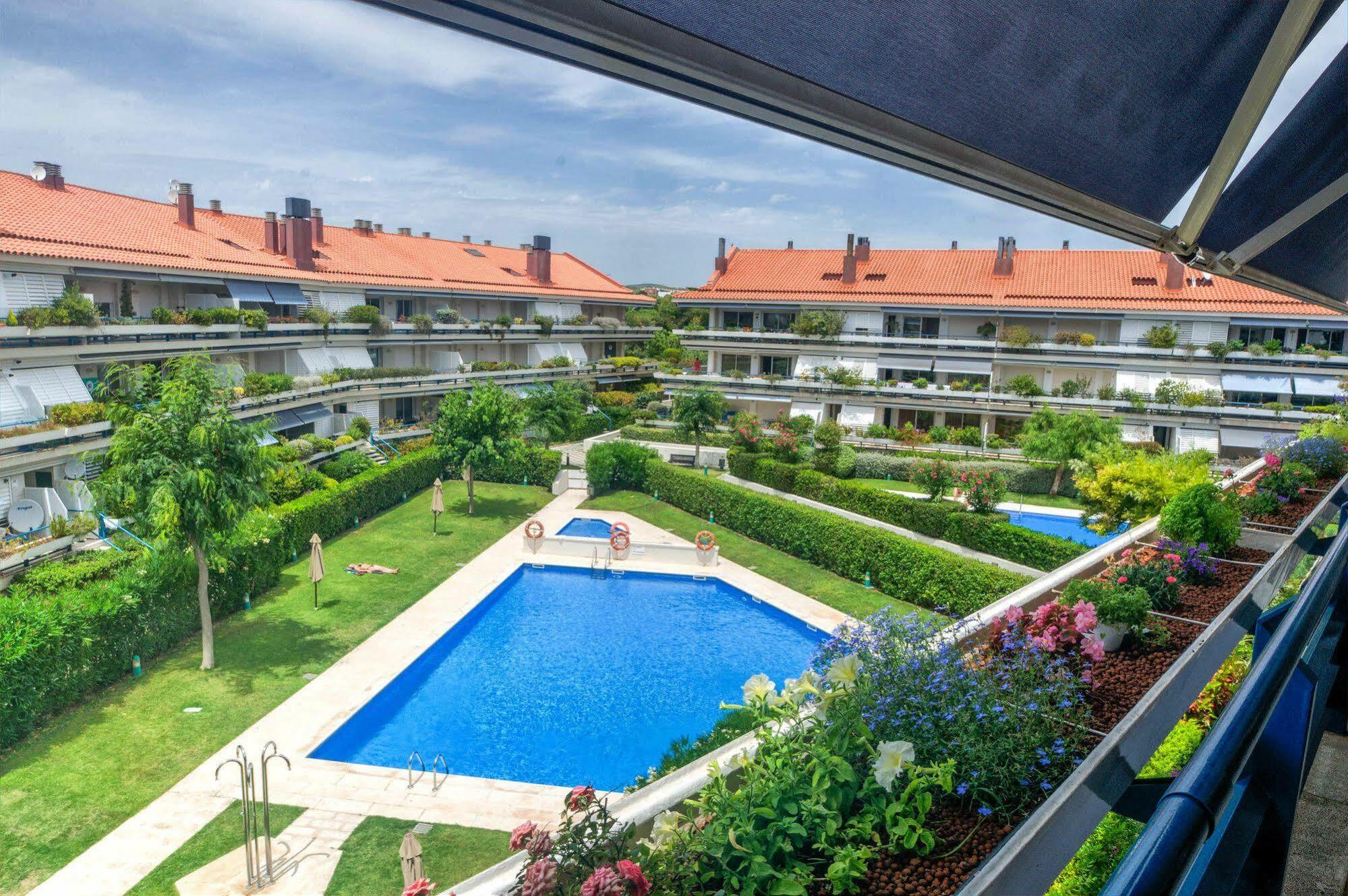 Duplex Park De Mar Διαμέρισμα Σίτζες Εξωτερικό φωτογραφία