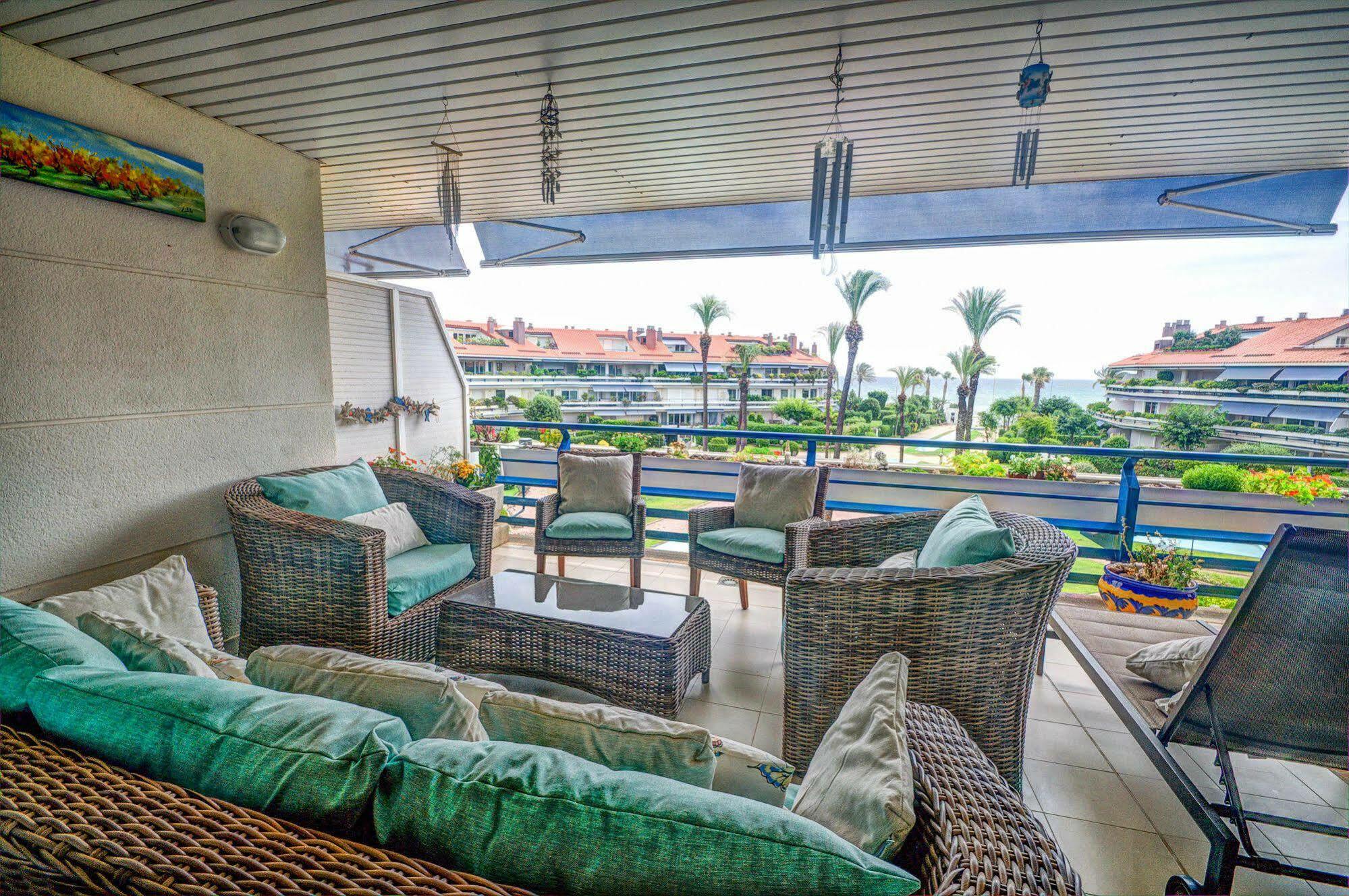 Duplex Park De Mar Διαμέρισμα Σίτζες Εξωτερικό φωτογραφία