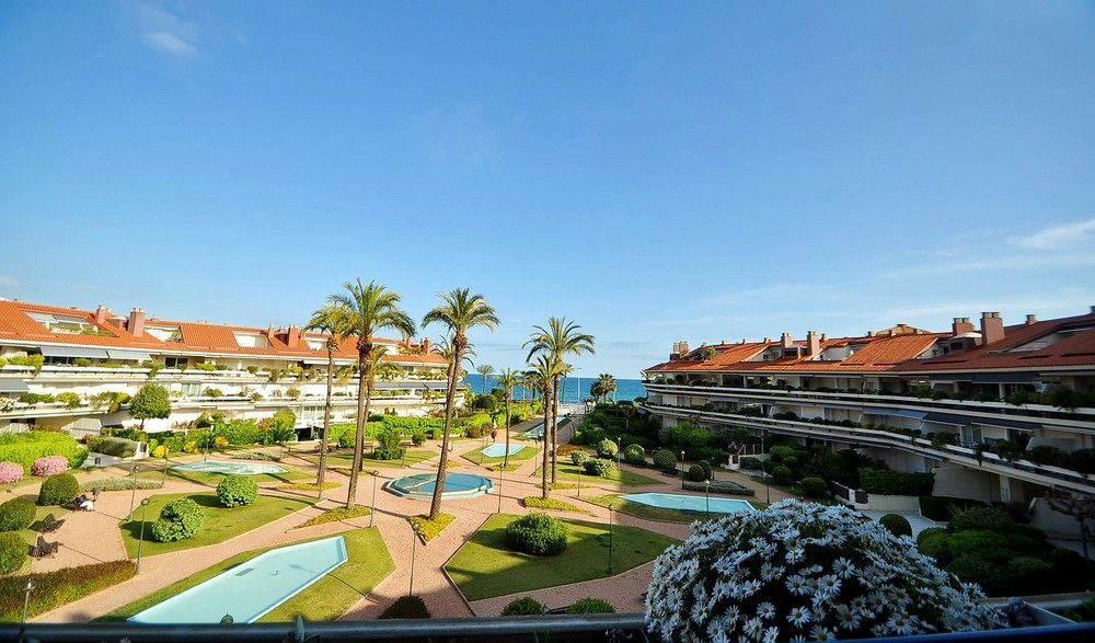 Duplex Park De Mar Διαμέρισμα Σίτζες Εξωτερικό φωτογραφία